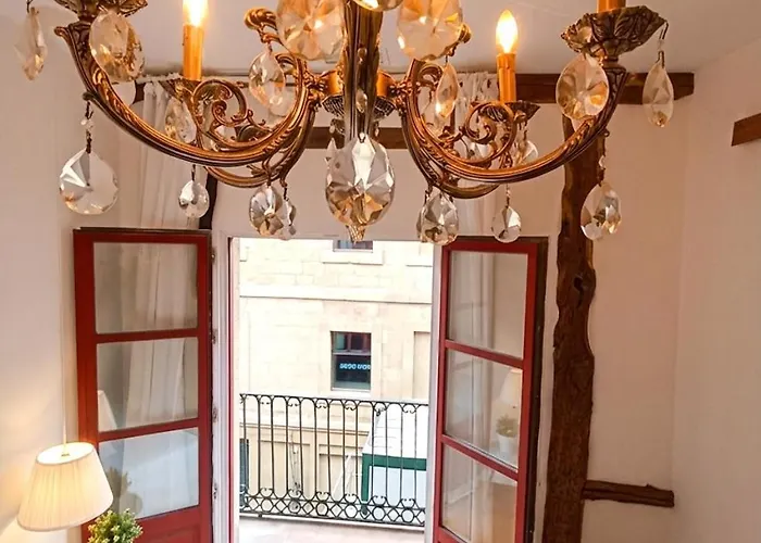 Проживание в семье Basque Museum *